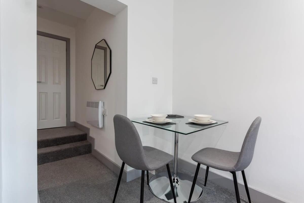 Amazing 1 Bedroom Apartment Leeds Leeds  Exterior photo